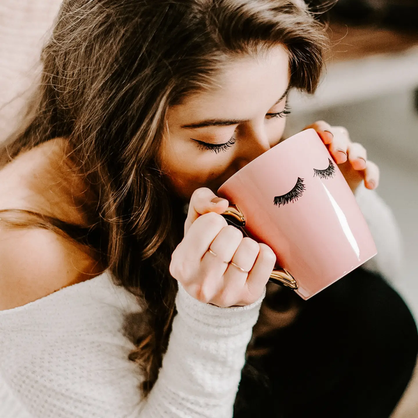 The Eyelashes Coffee Mug